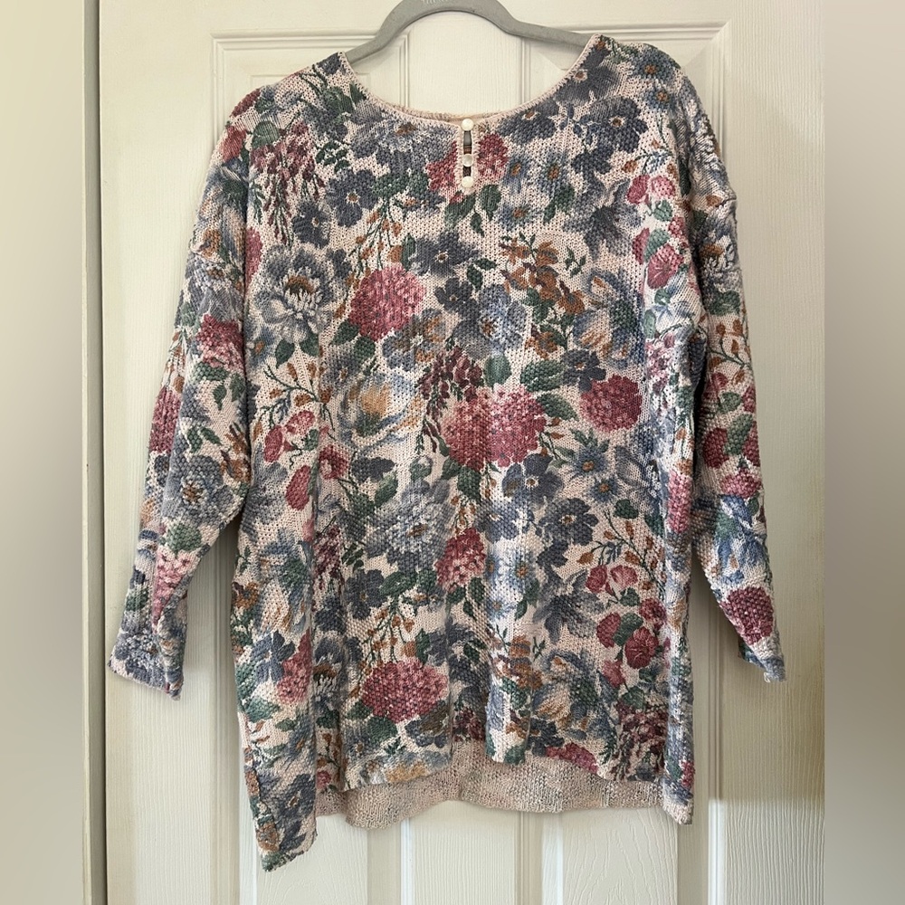 Vintage Basic Editions Woman 90s Pastel Floral Cottage Core Grandma Sweater
